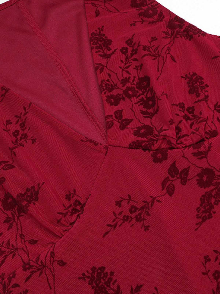 Robe en maille fleurie col v rouge vin des années 1930