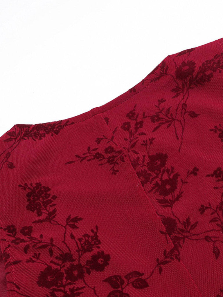Robe en maille fleurie col v rouge vin des années 1930