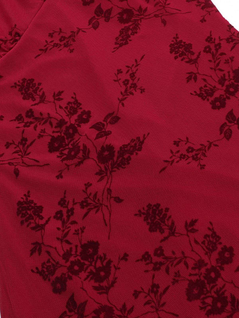 Robe en maille fleurie col v rouge vin des années 1930