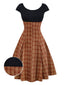 [Prévente] Robe manches courtes en tricot à carreaux marron des années 1950