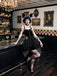 [Prévente] Robe noire d'Halloween avec decor de main de squelette et roses années 1950