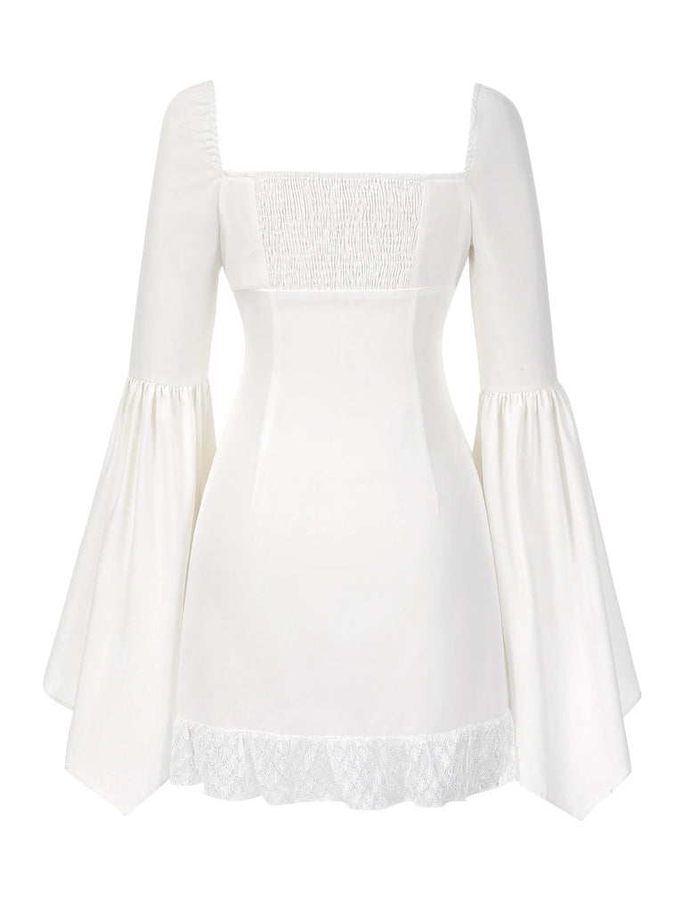 [Prévente] Robe blanche manches évasées et froncées en dentelle des années 1960