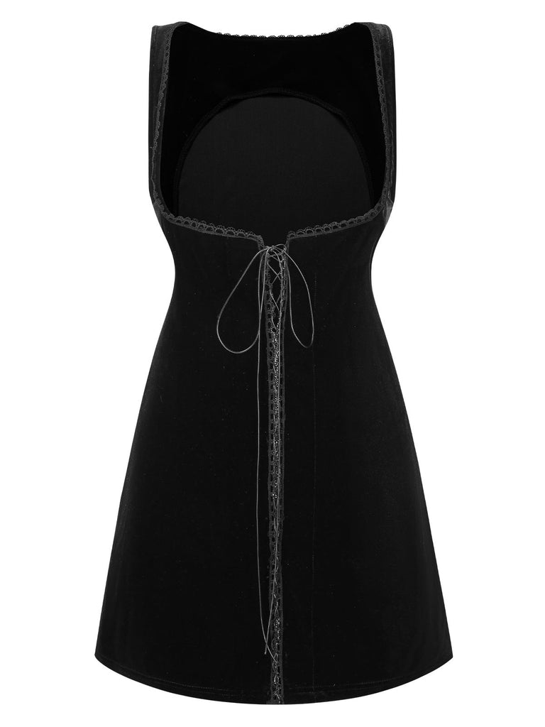 [Prévente] Robe salopette noire à lacets en velours uni des années 1960
