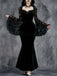 Robe sirène en velours noir à manches en dentelle des années 1930