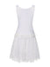 [Pré-vente] Robe patchwork blanche en dentelle des années 1920 avec collier de roses