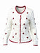 Cardigan tricoté blanc contrasté à cœurs années 1950