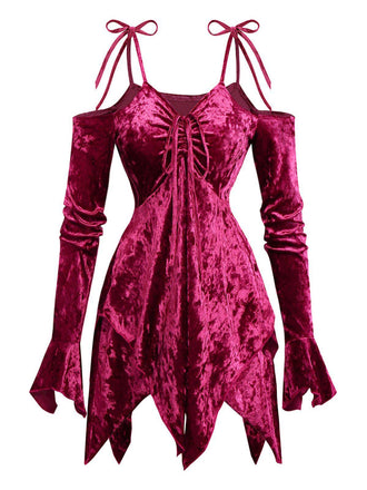 Robe en velours manches clochebretelles à lacets et ourlet irrégulier des années 1960