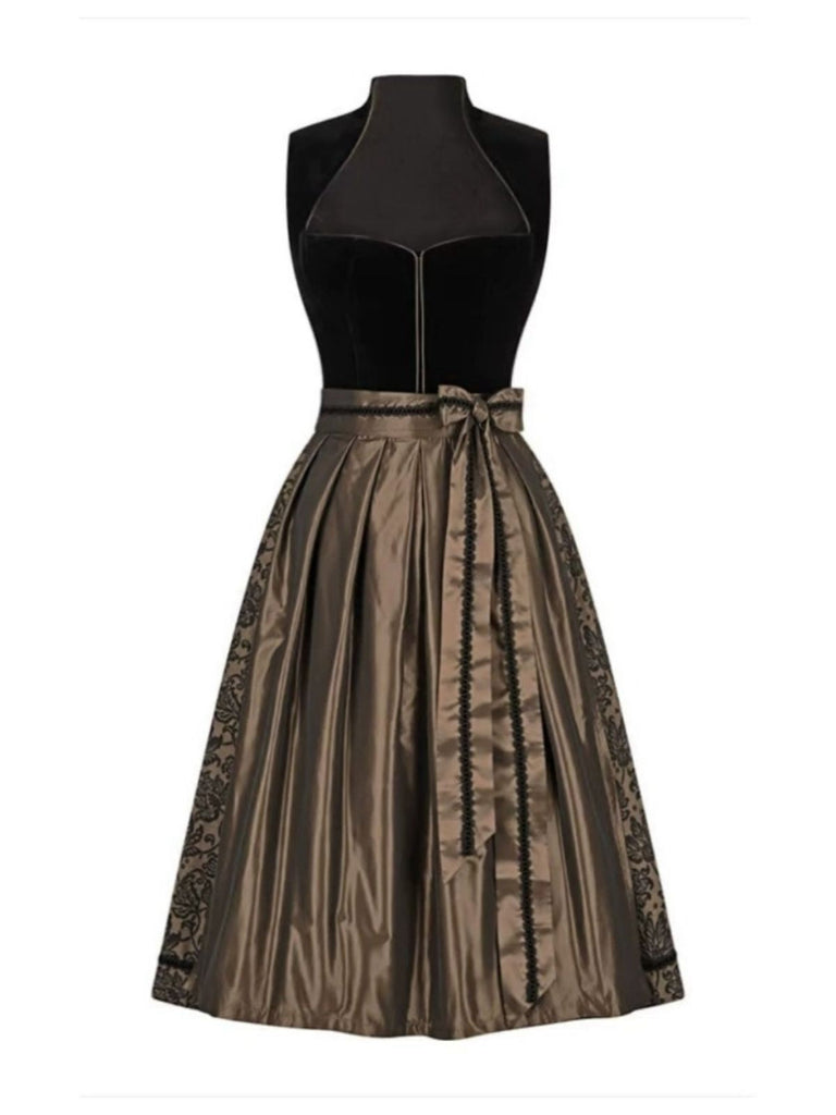 Robe marron en velours et tablier plissé en satin années 1950