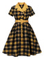Robe à carreaux vichy avec ceinture et revers boutonnés des années 1950