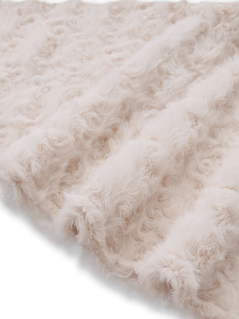 [Pré-vente] Robe patchwork en tricot et peluche à nœud col en trou de serrure beige années 1950