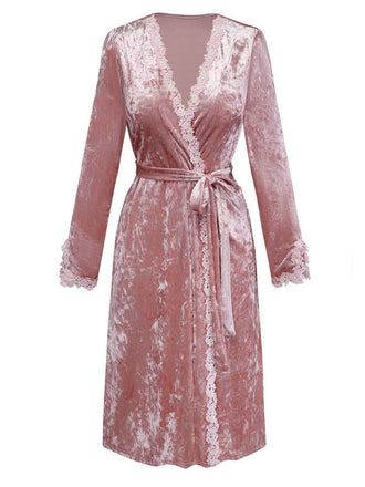 [Prévente] Peignoir rose en velours et dentelle brodé de fleurs des années 1930