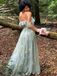 Robe fendue en tulle Bleue brodé de fleurs années 1970