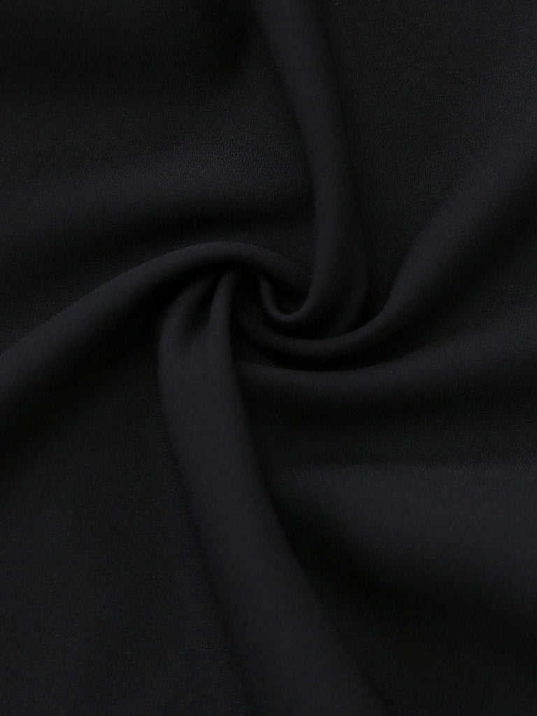 [Prévente] Combinaison noire en dentelle et maille avec ceinture de perles années 50