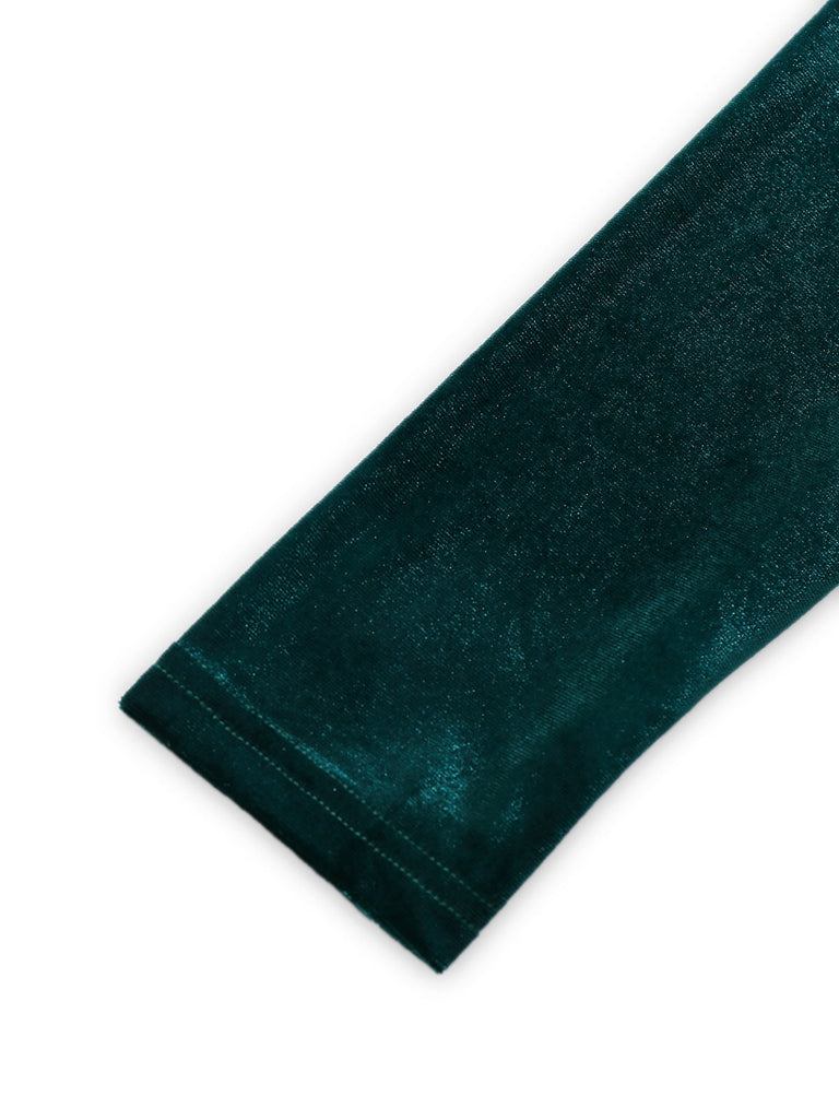 Robe en velours épaules dénudées froncée et fendue sur le côté années 1930