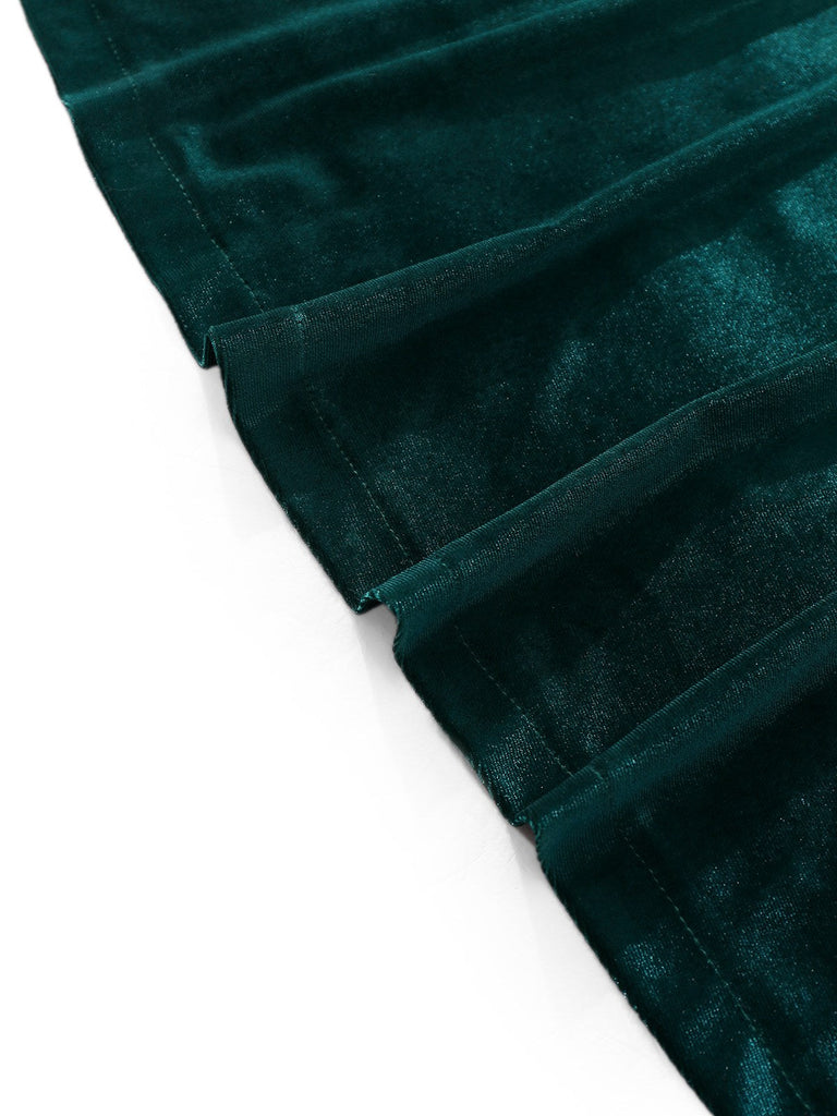 Robe en velours épaules dénudées froncée et fendue sur le côté années 1930