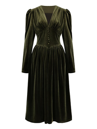 Robe verte en velours manches bouffantes col en V profond et froncées des années 1940