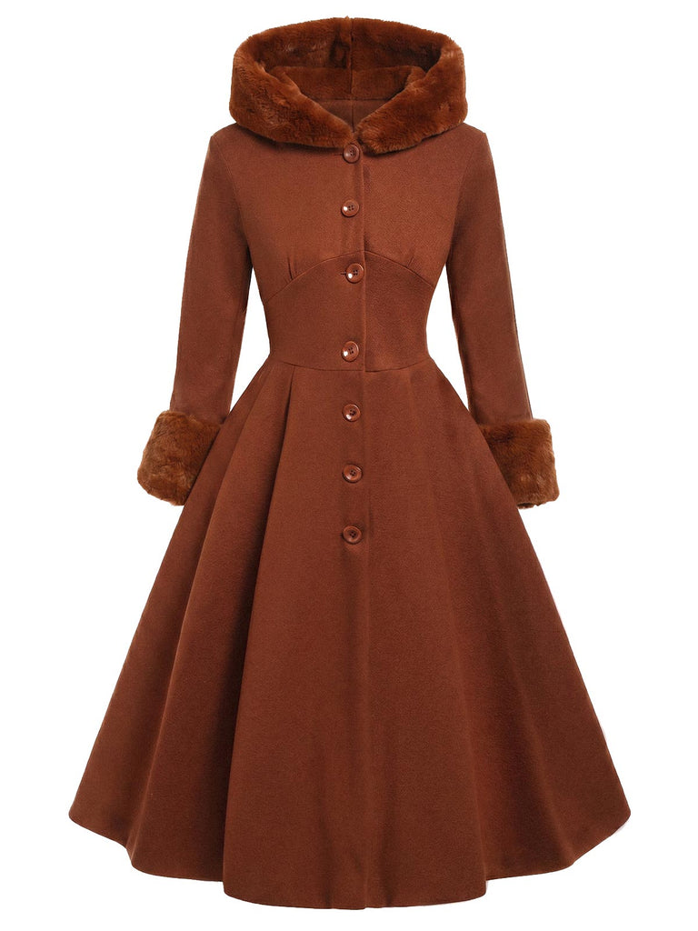 Manteau rose à capuche boutonné en fausse laine années 1950