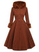 Manteau rose à capuche boutonné en fausse laine années 1950