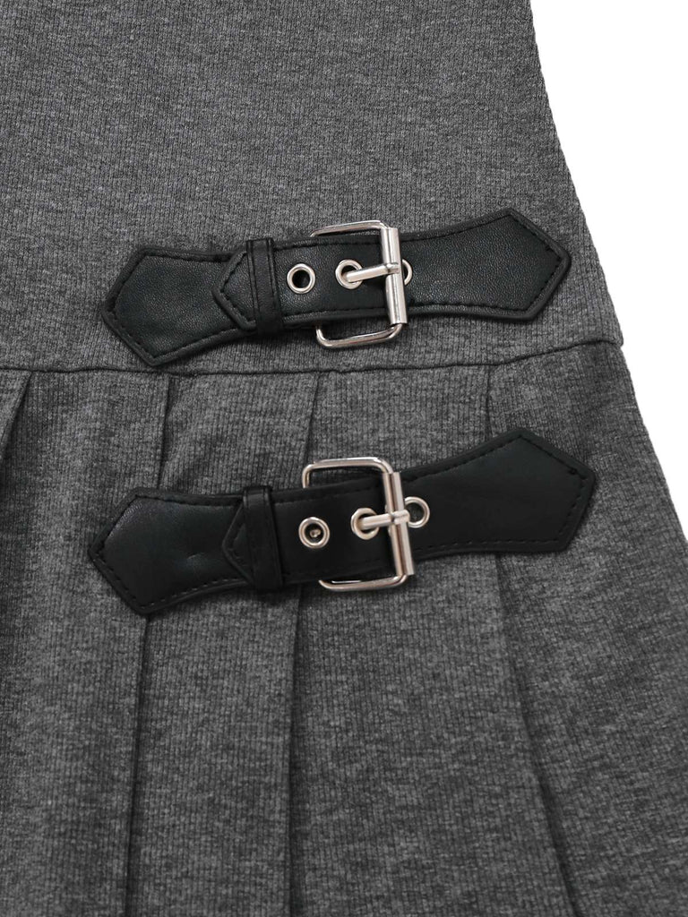 [Prévente] Robe plissée en cuir tricoté gris des années 1970