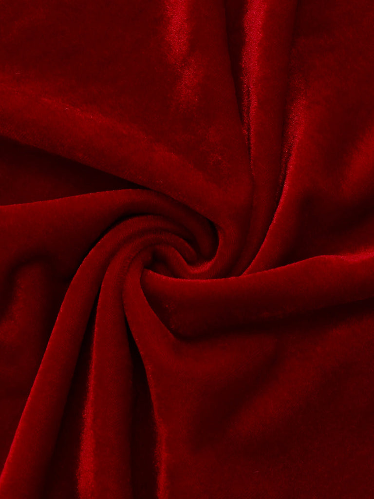 Ensemble robe en velours rouge pour Mme Claus des années 1930