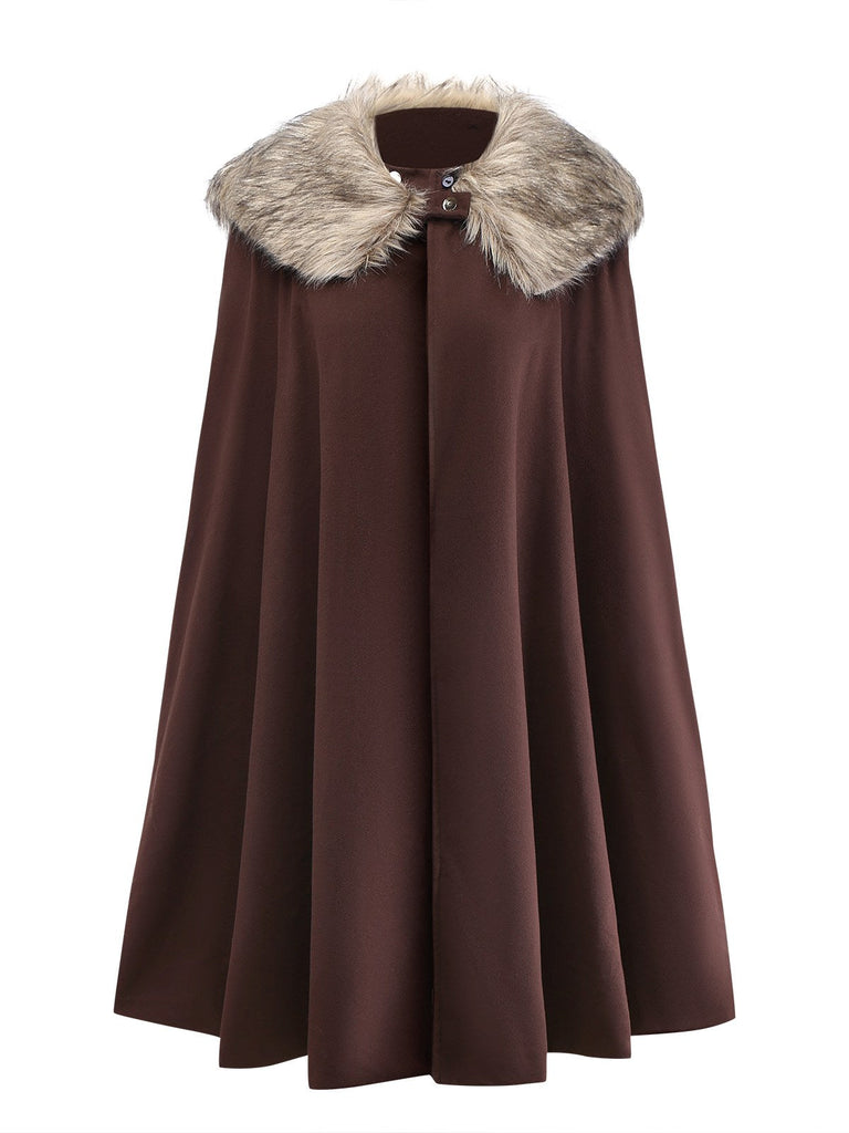 Manteau cape à revers en fausse fourrure des années 1960