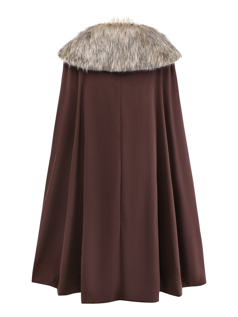 Manteau cape à revers en fausse fourrure des années 1960