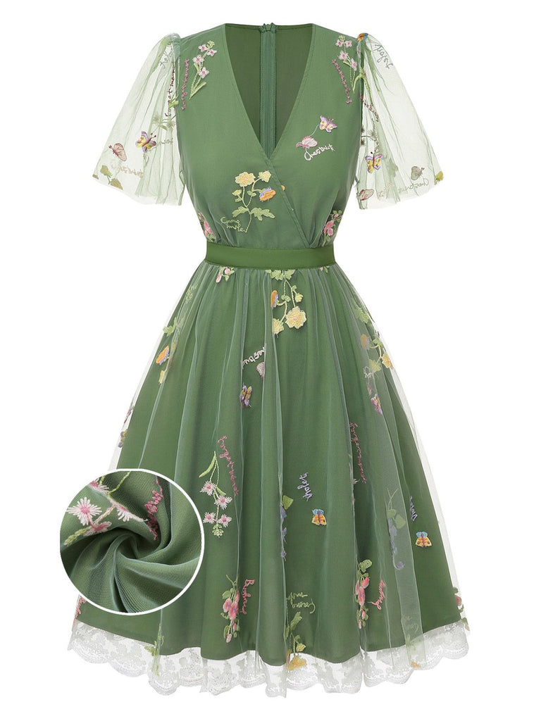 [Prévente] Robe verte manches bouffantes et broderies florales en résille années 50