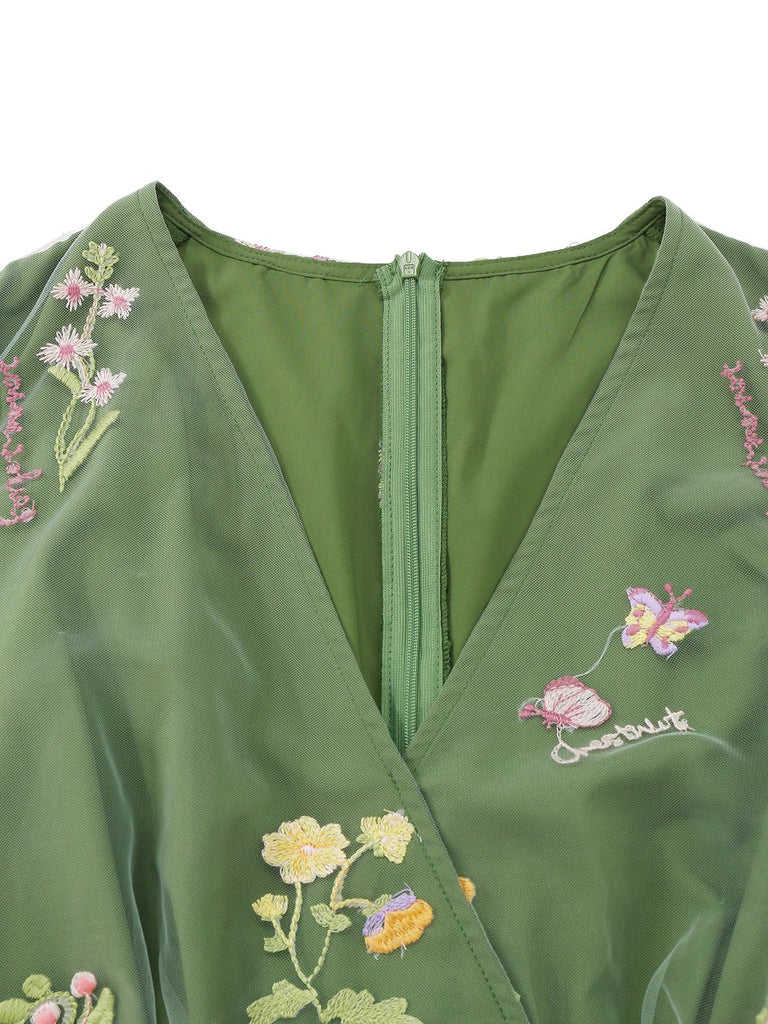 [Prévente] Robe verte manches bouffantes et broderies florales en résille années 50