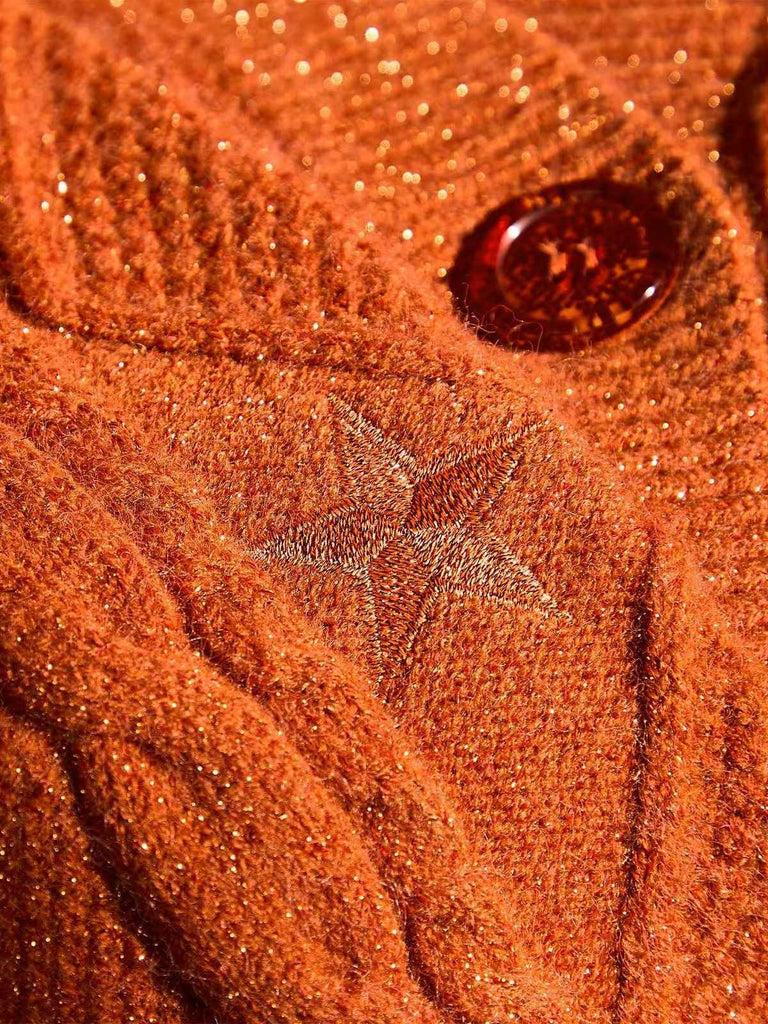 Gilet orange à col en V et broderie d'étoiles années 1940