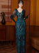 Robe longue bleu-vert à sequins et perles col en V années 1920
