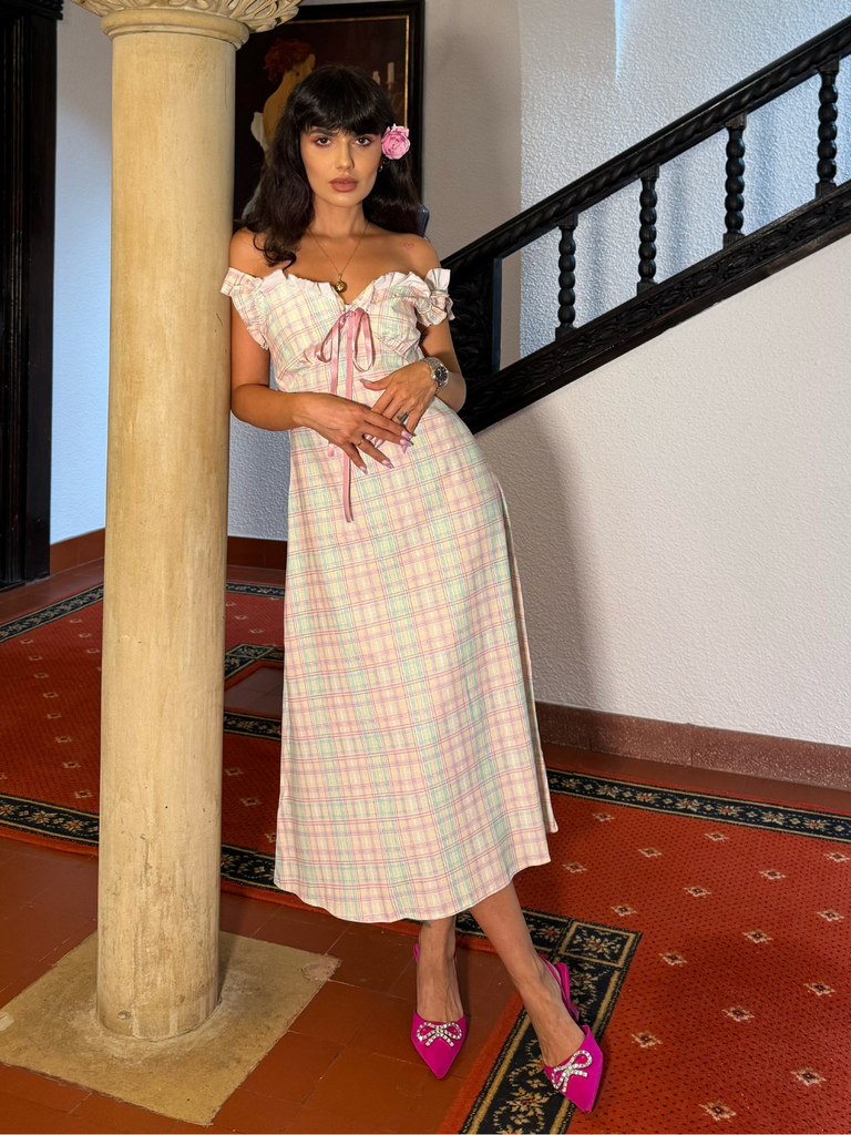 Robe swing volants nœud col cœur carreaux pastels 1950s