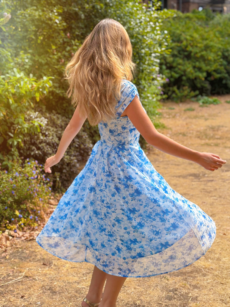 Robe Swing Manches Bouffantes Fleurs Bleu Années 1950