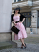 Robe midi rose fines bretelles floral années 1950