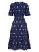 Robe Trèfle à Quatre Feuilles Col V Brodée Bleue Années 1940 2