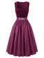 Robe et tablier velours prune pois et encolure carrée années 1950