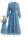 Robe longue bohème bleue fleurie à col V plongeant et volants années 1970
