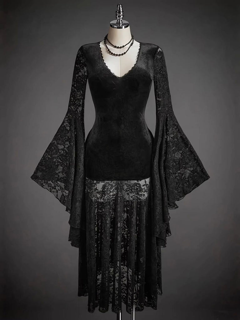 Robe Noire Velours Dentelle Col V Manches Évasées Années 1980 3