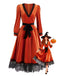 Robe orange en velours à col V plongeant et bordure en dentelle années 1950