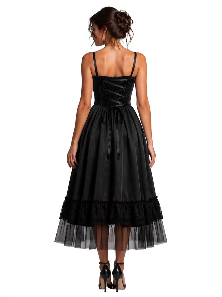 Robe gothique d’Halloween en dentelle et tulle, lacée et froncée années 1950