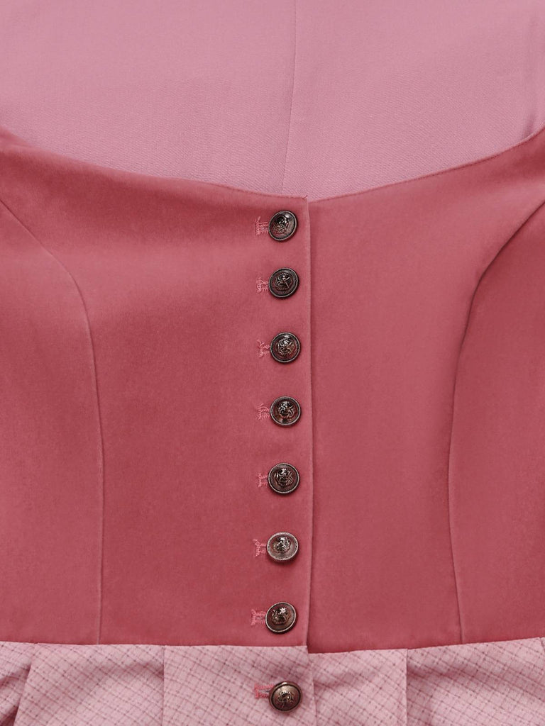 Robe et tablier roses velours encolure en cœur et boutonnage sur le devant années 1950