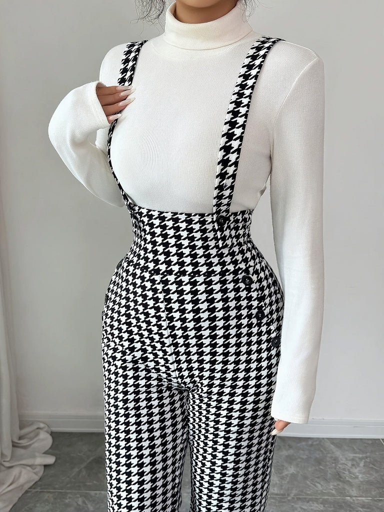 Combinaison salopette évasée noire et blanche à motif pied-de-poule années 1960