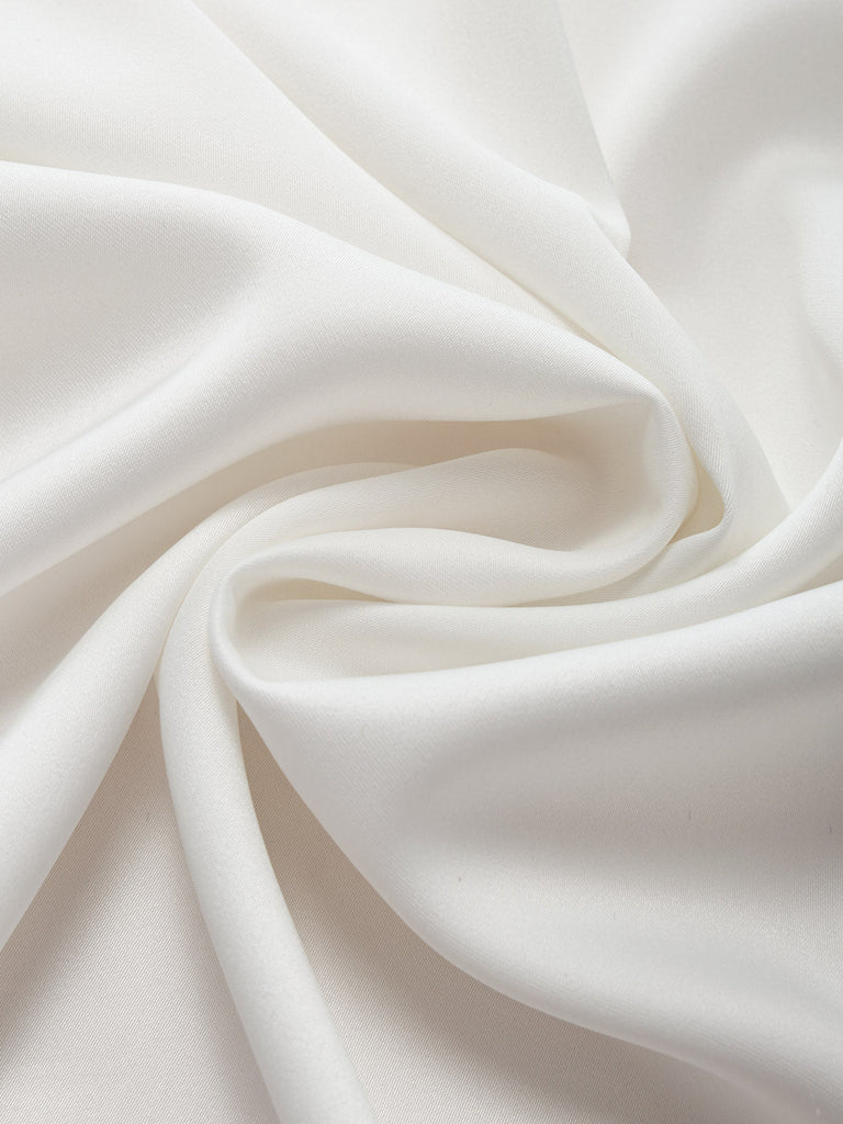 [Prévente] Blouse blanche en dentelle à col lavallière et manches lanternes Années 1970