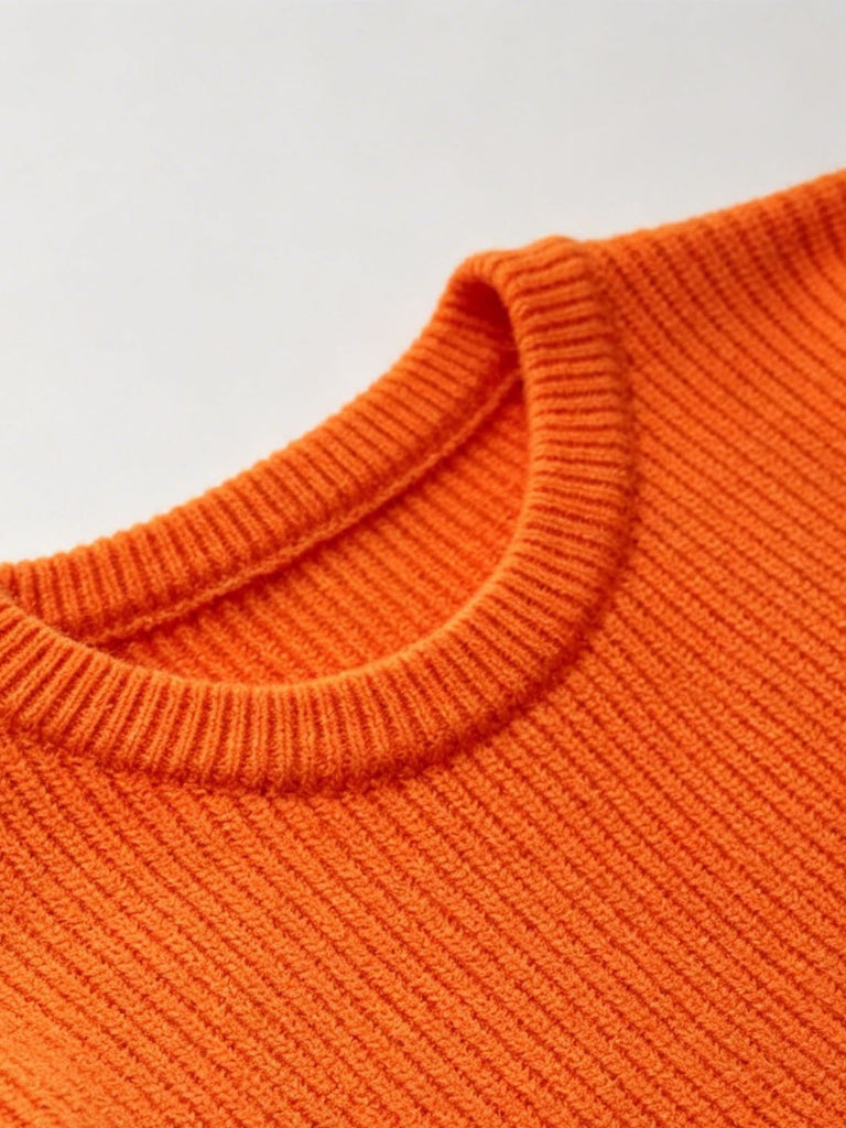 Pull orange en maille à col rond et imprimé lettres années 1940