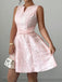 Robe Rose Jacquard Sans Manches Ceinturé Nœud en A Années 1960