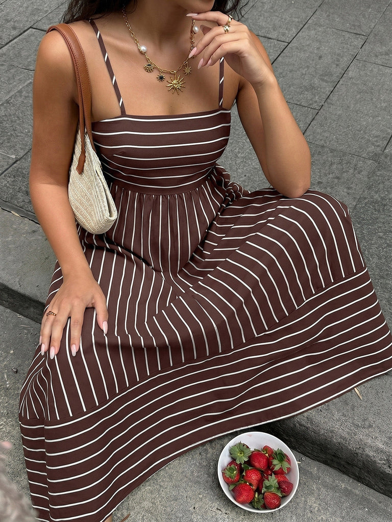 Robe Maxi à Bretelles Spaghetti Rayée avec Découpe Marron Années 1930
