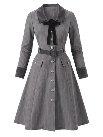 [Prévente] Robe gris foncé rayée à col V, nœud et ceinture années 1950
