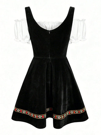 Robe fleurie à épaules dénudées et manches bouffantes années 1950