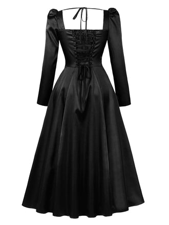 Robe midi rouge à col carré, manches bouffantes et corset années 1940