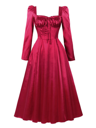 Robe midi rouge à col carré, manches bouffantes et corset années 1940