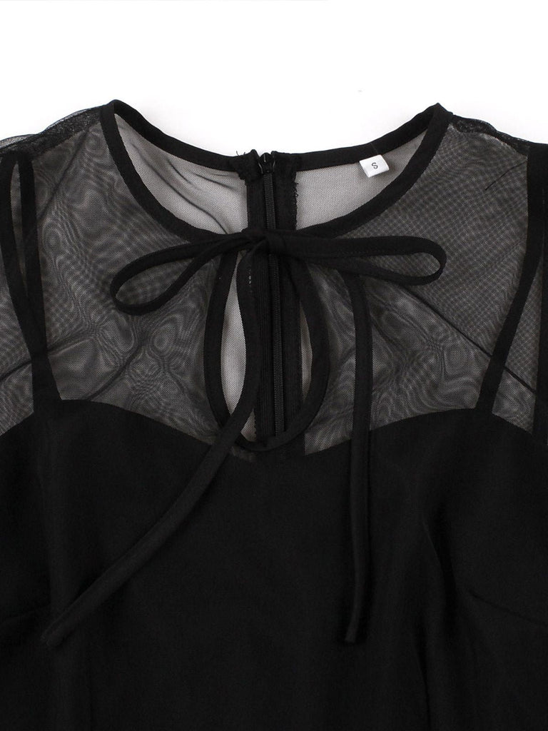 Robe sans manches en tulle transparent à col lavallière ajouré Années 1950